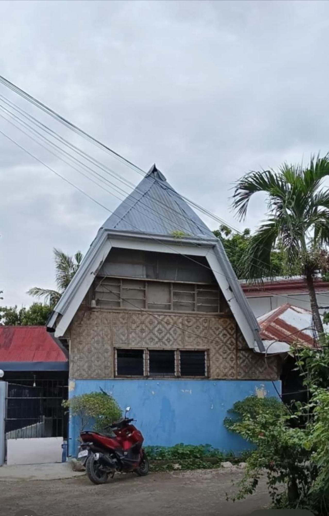 Pescador View - Beachfront & Nearby The Ocean Hostels & Restaurant Moalboal Ruang foto